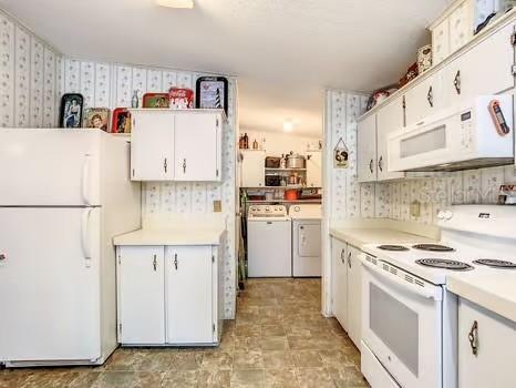 8442 Breeze Hill Drive Lake Wales FL 33898 - LAKE WALK IN WATER P4935967 image32