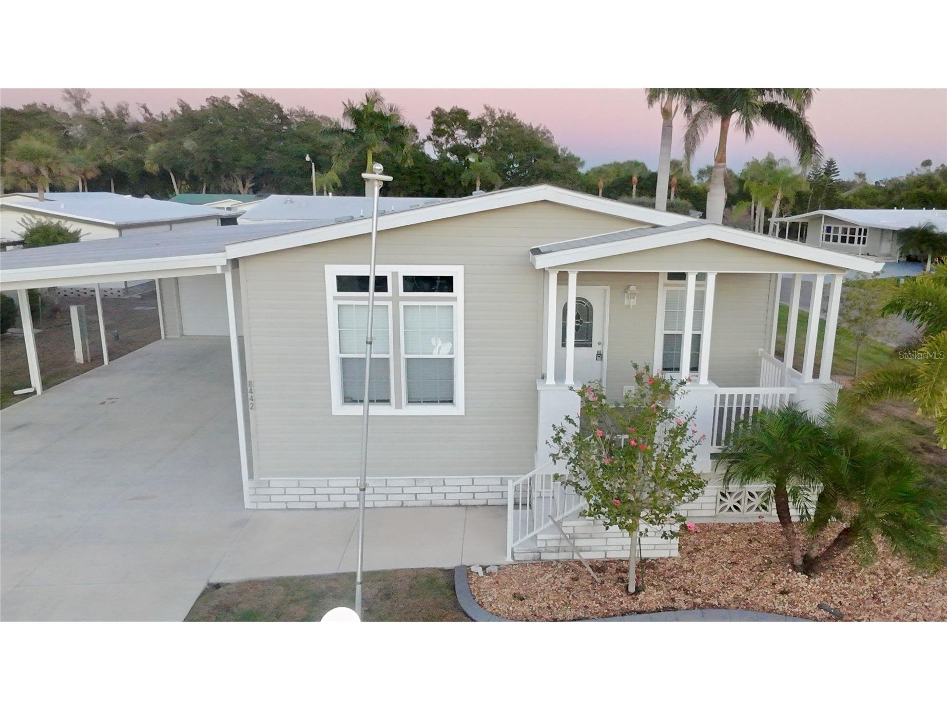 8442 Castle Garden Road Palmetto FL 34221 A4676729 image1