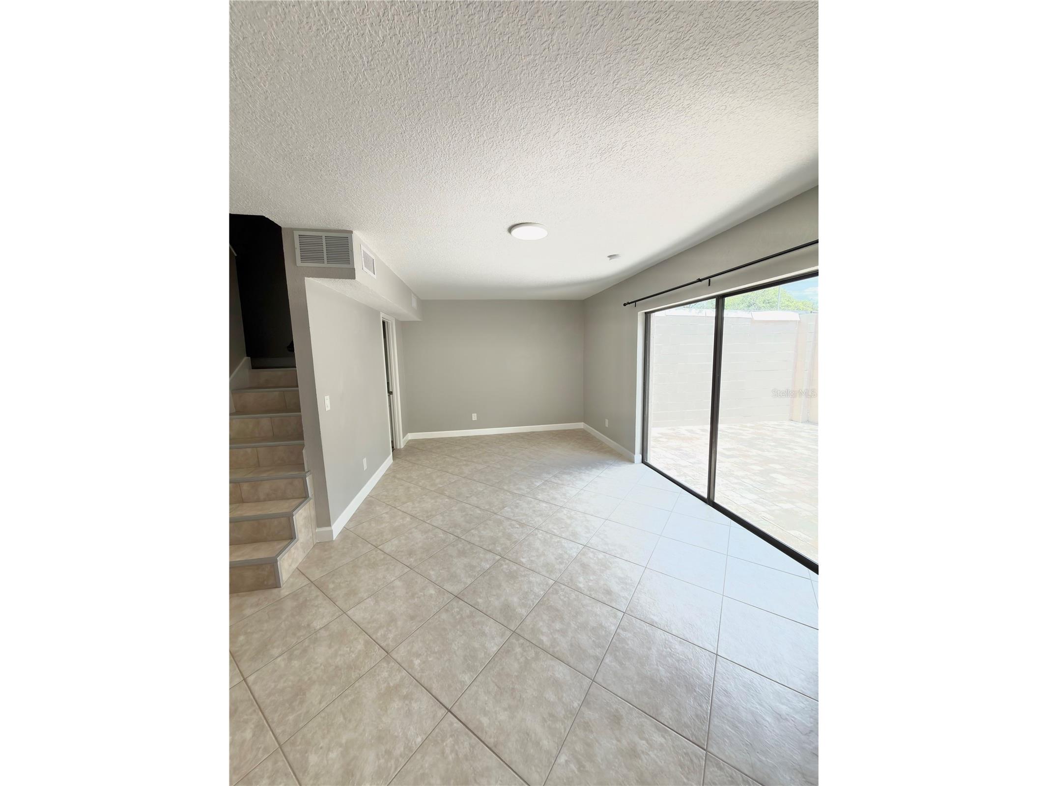 8443 N Grady Avenue Tampa FL 33614 TB8489770 image3