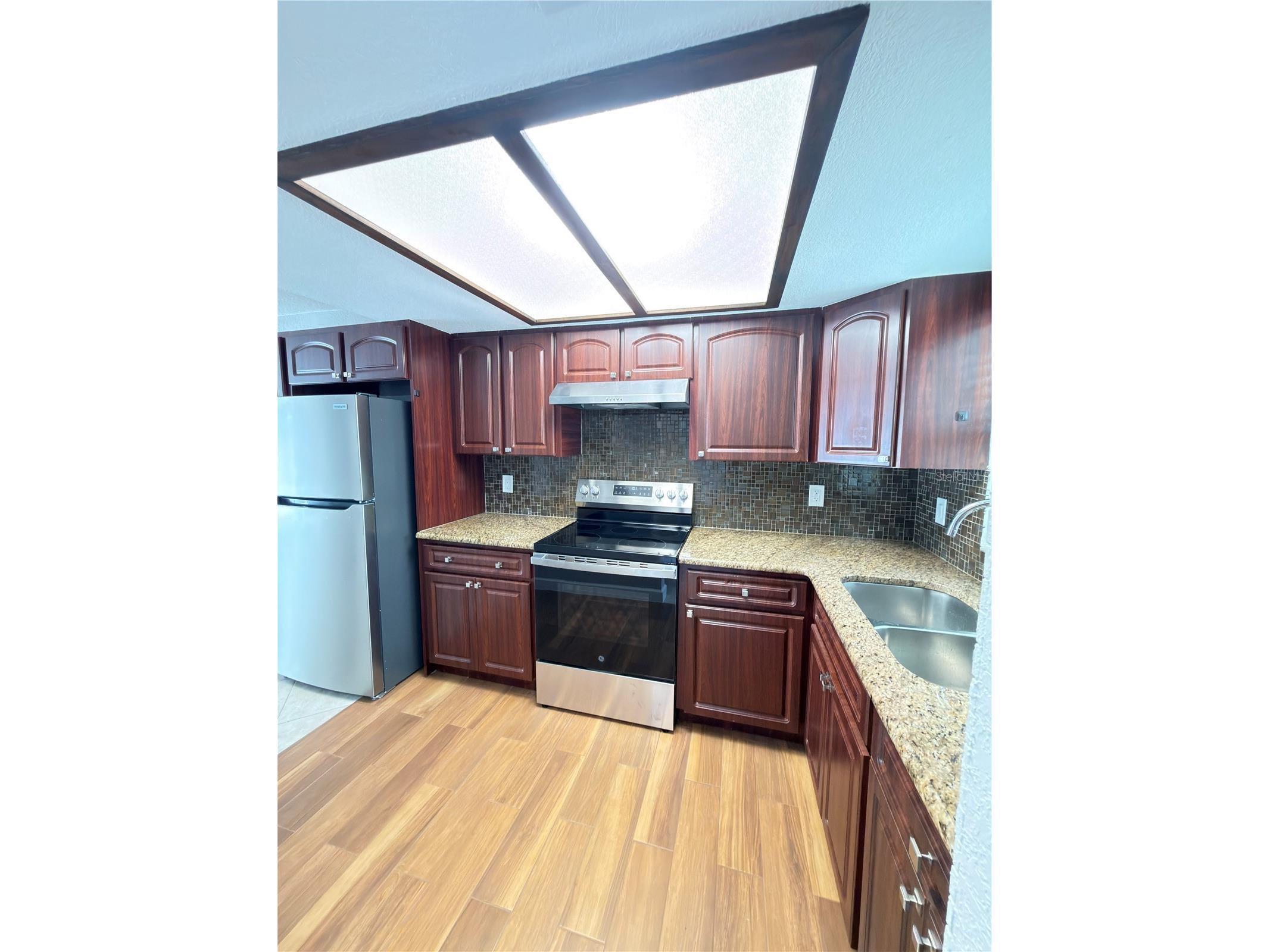 8443 N Grady Avenue Tampa FL 33614 TB8489770 image5