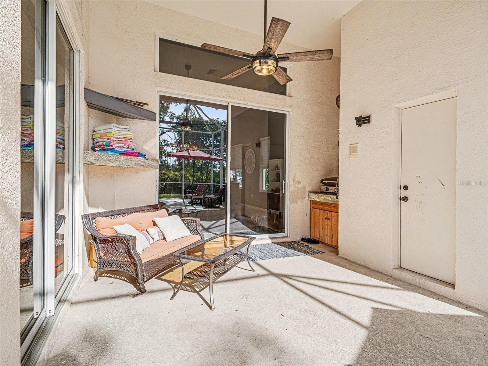 8443 Sailing Loop Lakewood Ranch FL 34202 TB8463916 image14