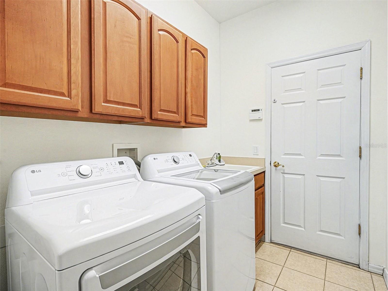 8443 Sailing Loop Lakewood Ranch FL 34202 TB8463916 image17