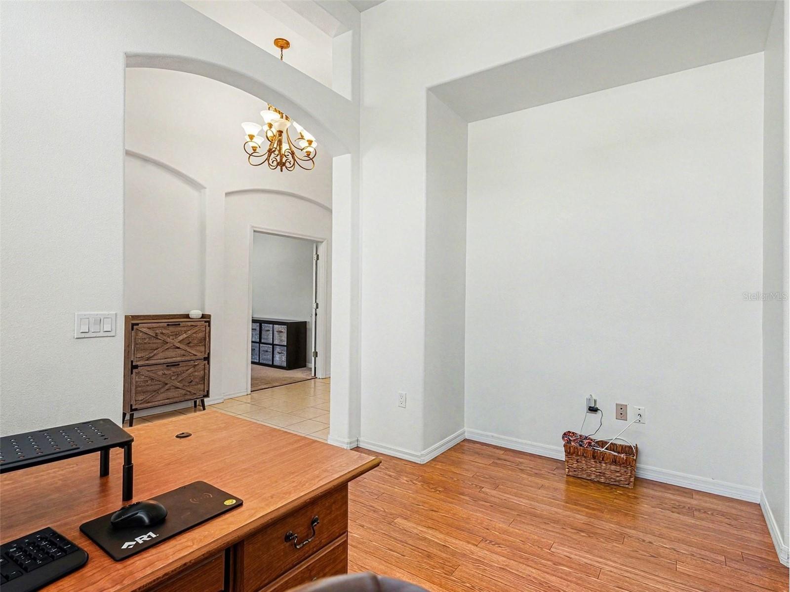 8443 Sailing Loop Lakewood Ranch FL 34202 TB8463916 image19