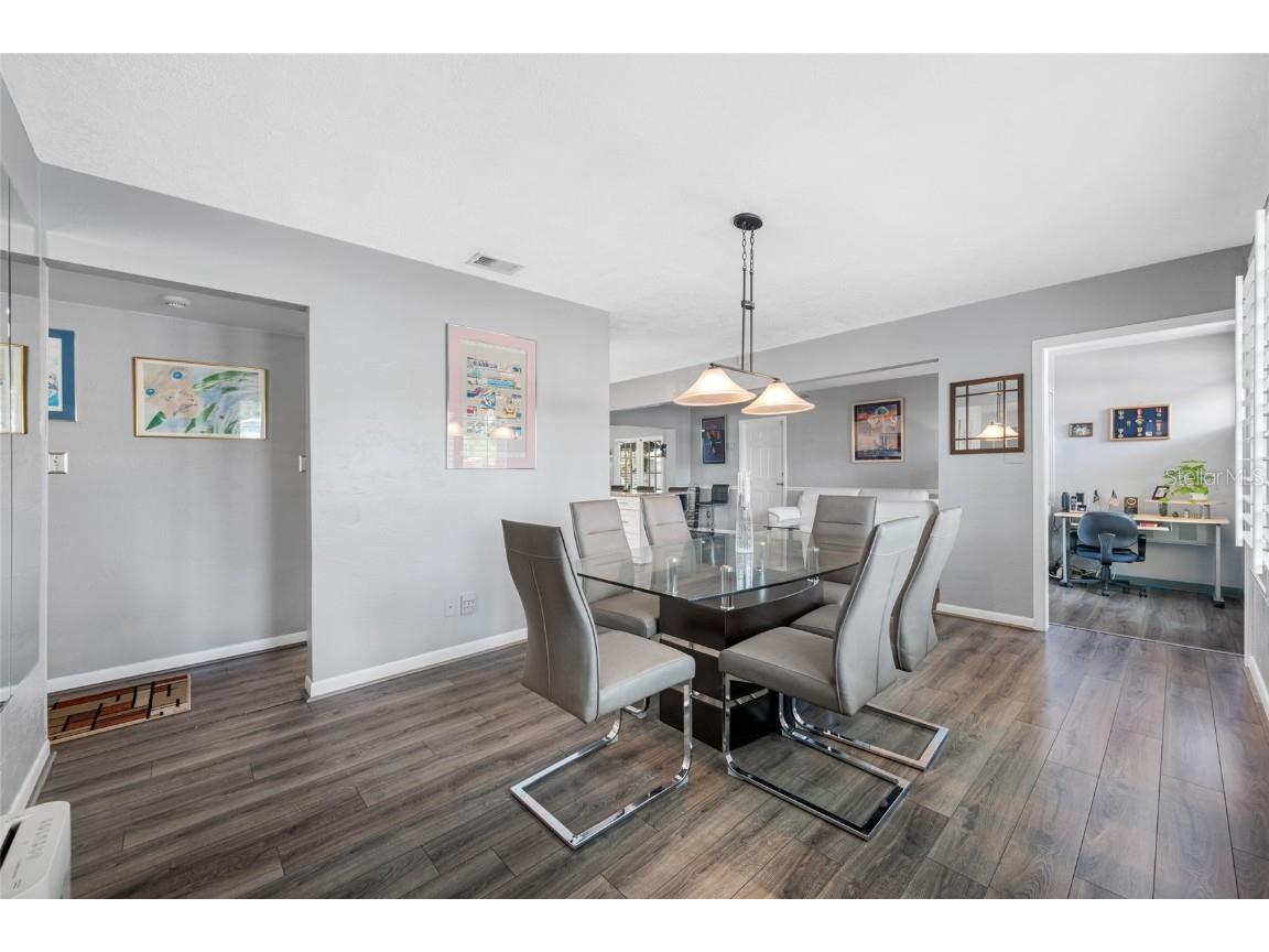 8444 8th Way N Saint Petersburg FL 33702 TB8458387 image10