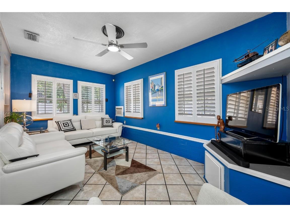 8444 8th Way N Saint Petersburg FL 33702 TB8458387 image18