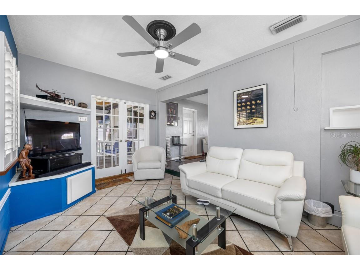 8444 8th Way N Saint Petersburg FL 33702 TB8458387 image19