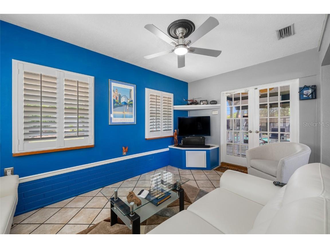 8444 8th Way N Saint Petersburg FL 33702 TB8458387 image20