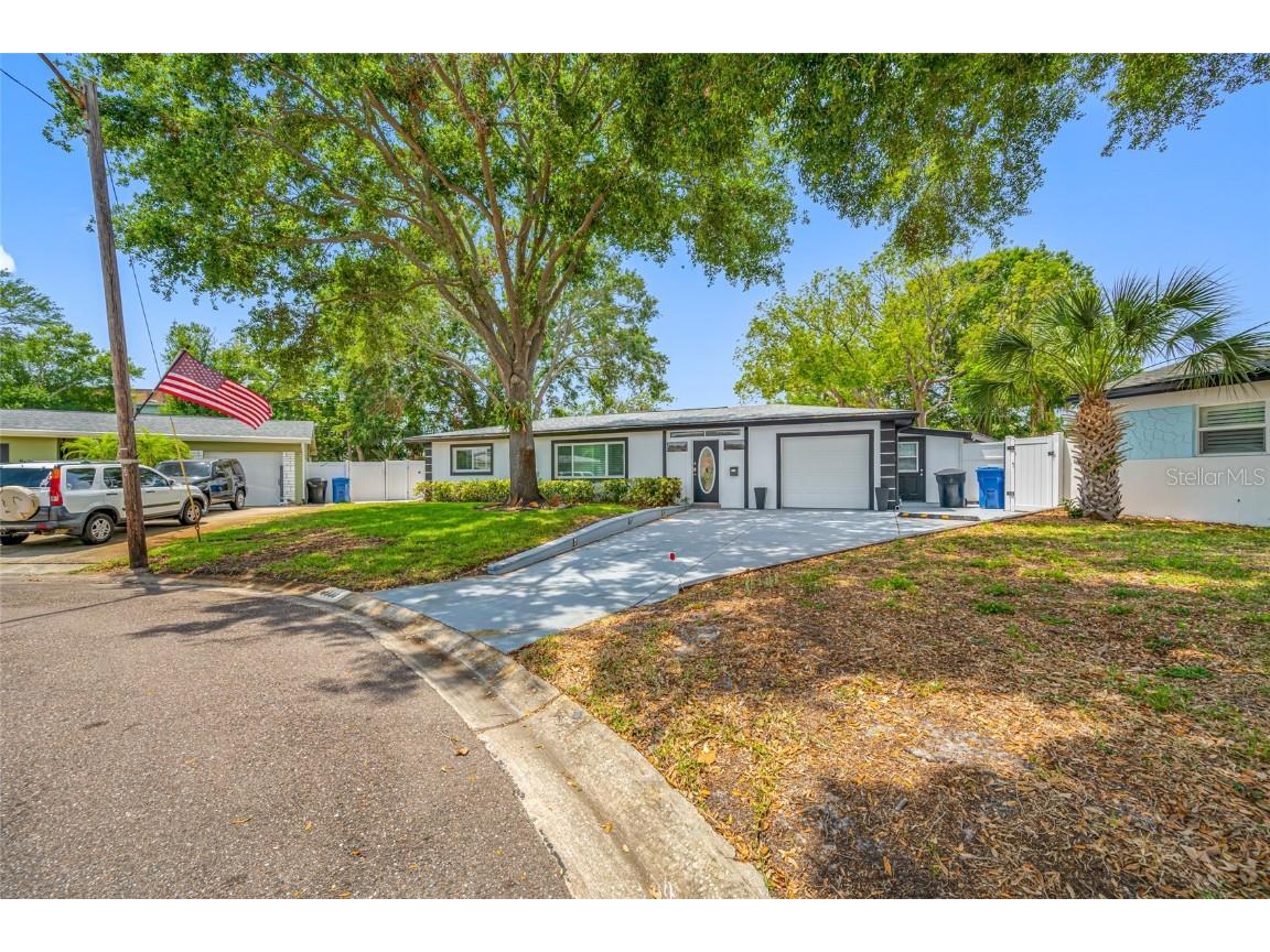 8444 8th Way N Saint Petersburg FL 33702 TB8458387 image3