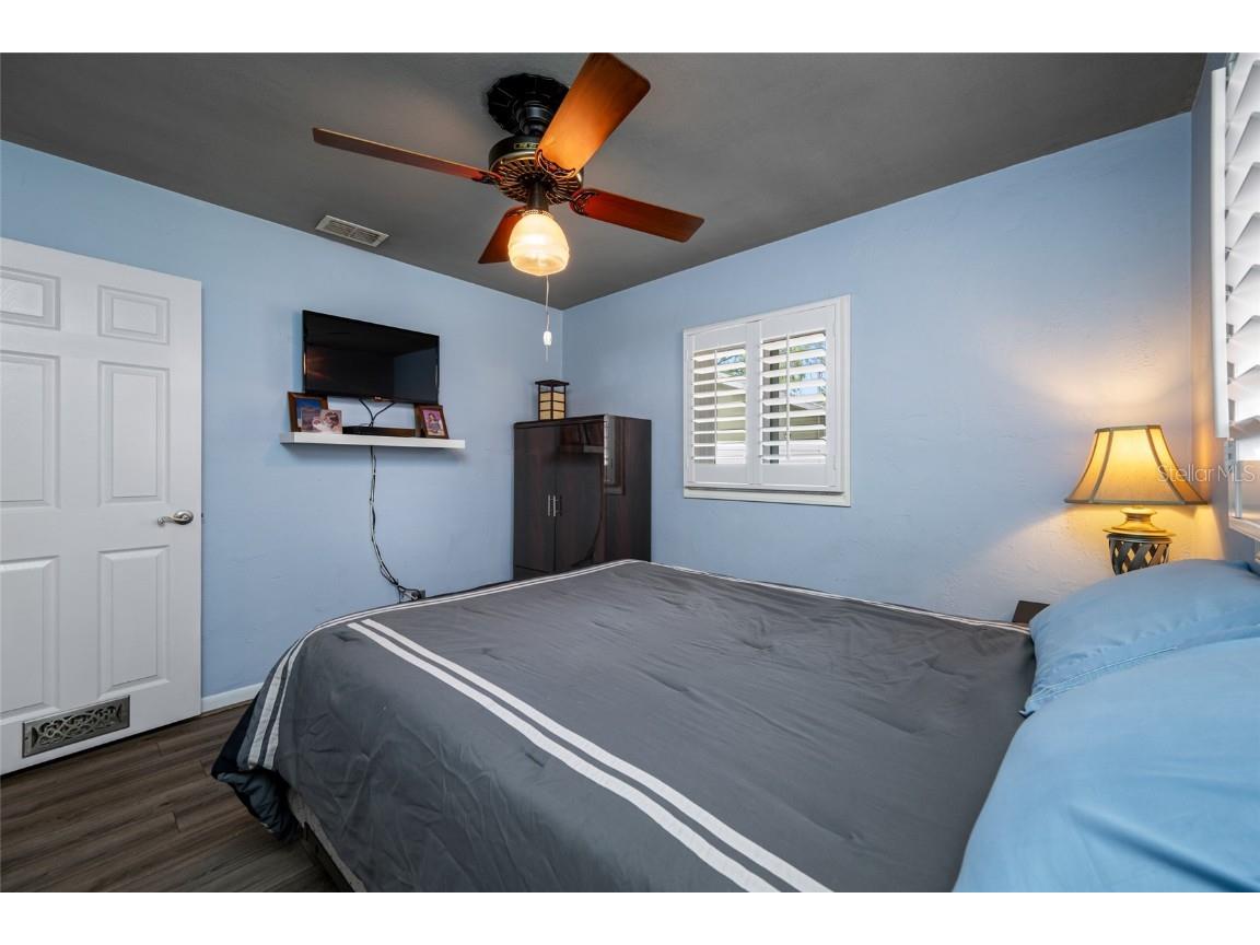 8444 8th Way N Saint Petersburg FL 33702 TB8458387 image32