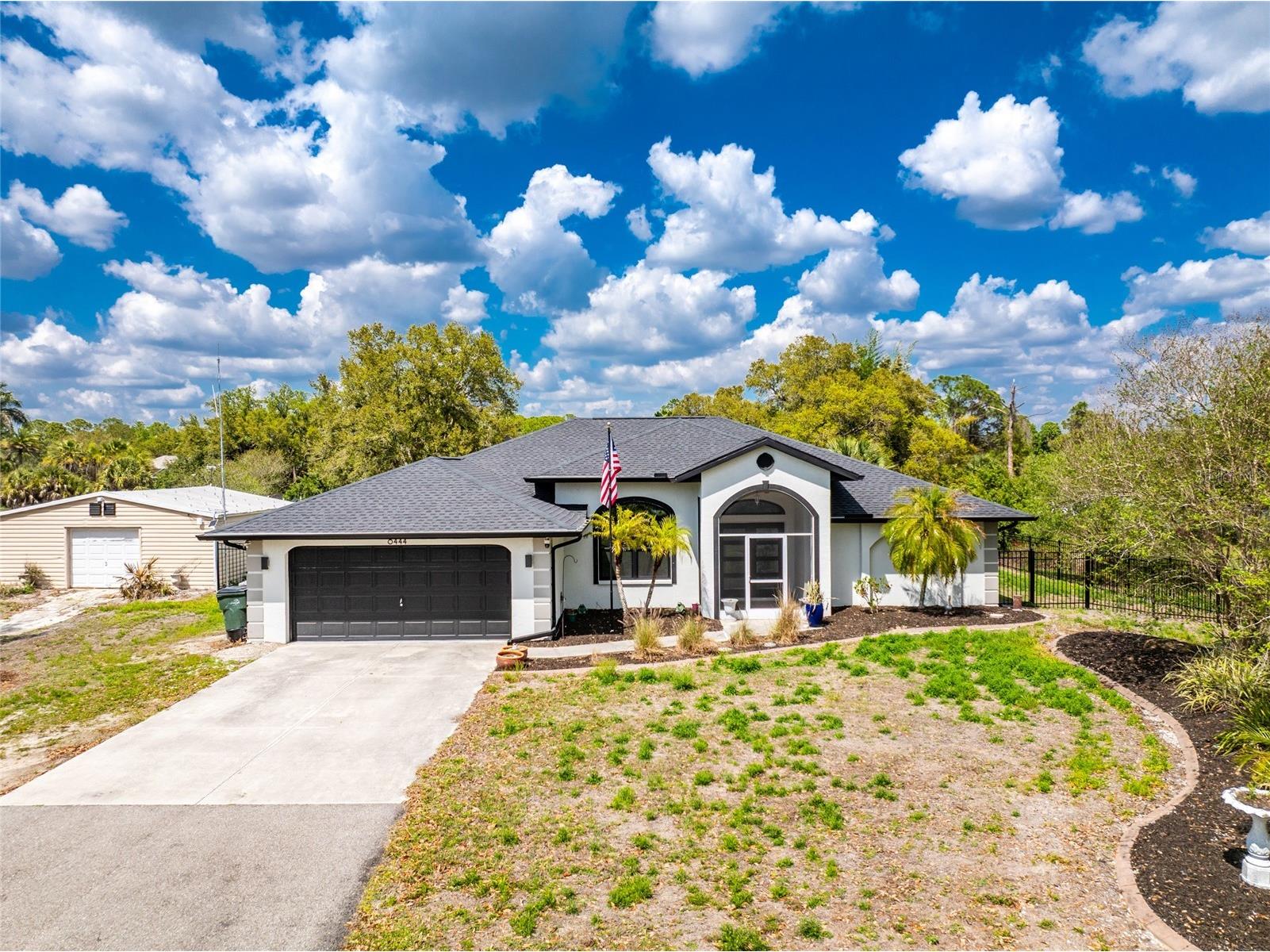 8444 Delong Avenue North Port FL 34291 C7523569 image1