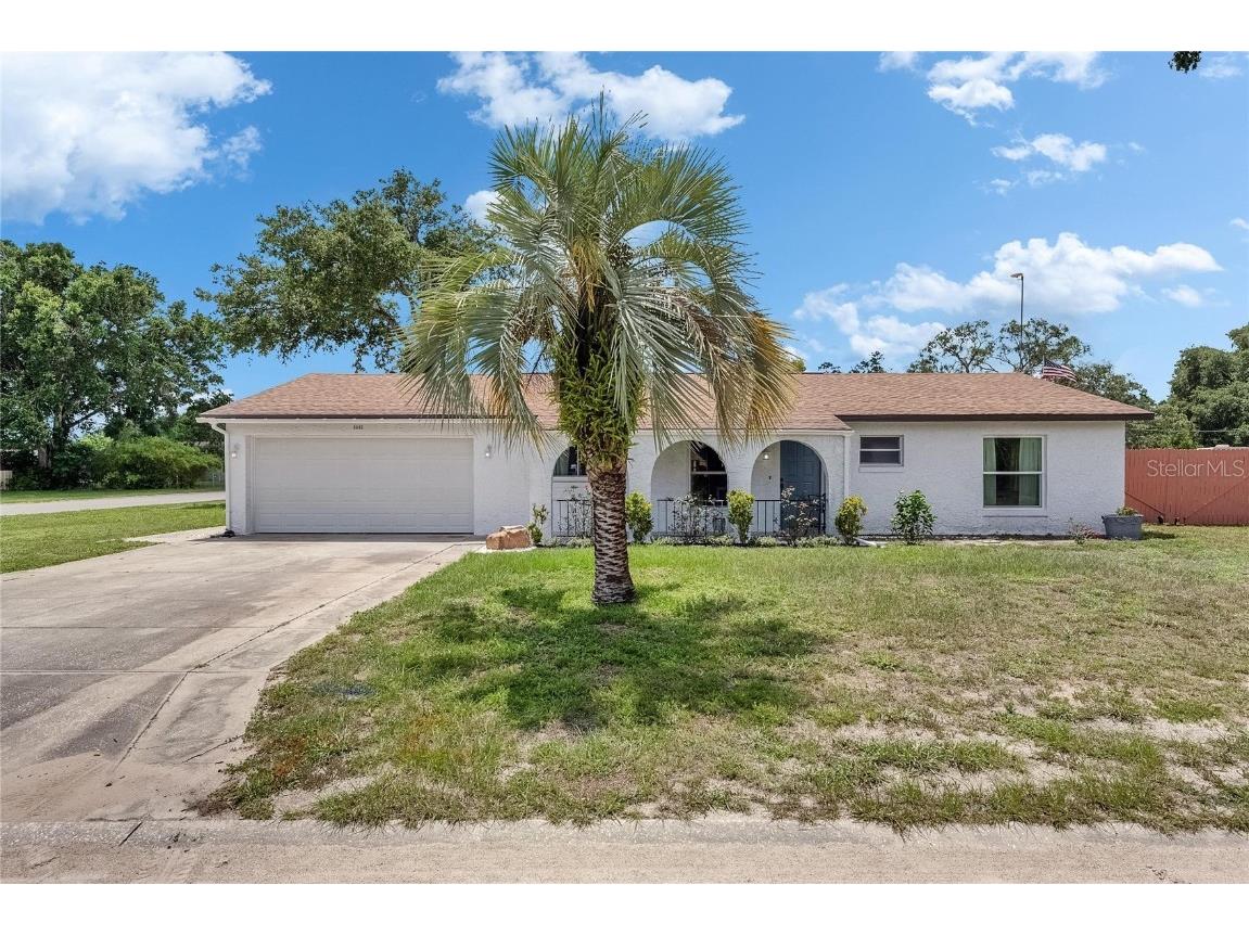 8445 Angela Court Zephyrhills FL 33541 TB8396682 image1