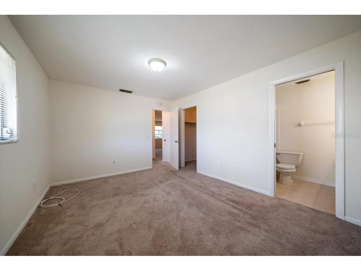 8445 Calais N Pinellas Park FL 33781 TB8364821 image15