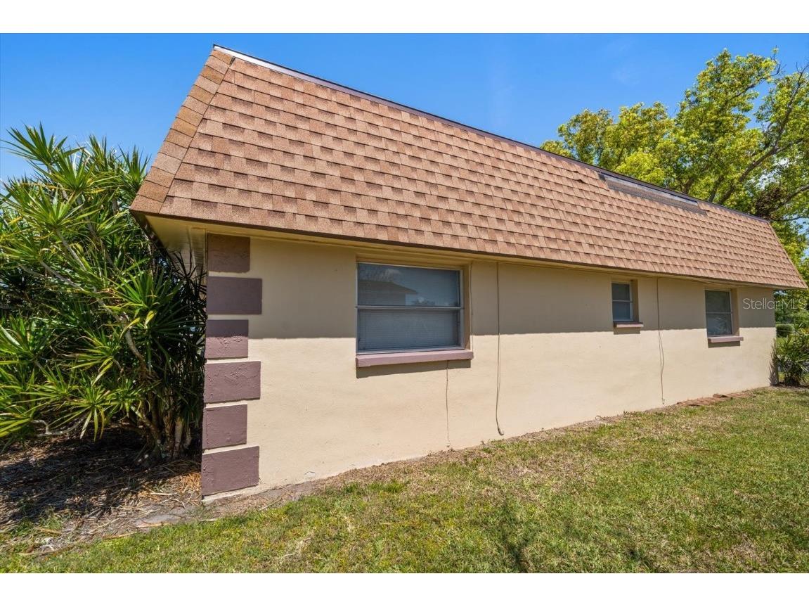 8445 Calais N Pinellas Park FL 33781 TB8364821 image22