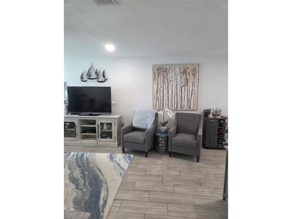 8445 N Phillip N #13 Pinellas Park FL 33781 TB8443029 image10
