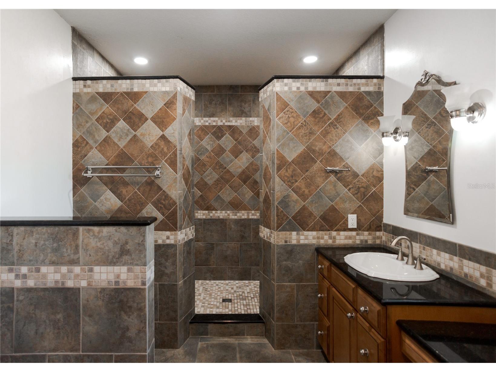 8445 Shady Glen Drive Orlando FL 32819 A4688210 image18