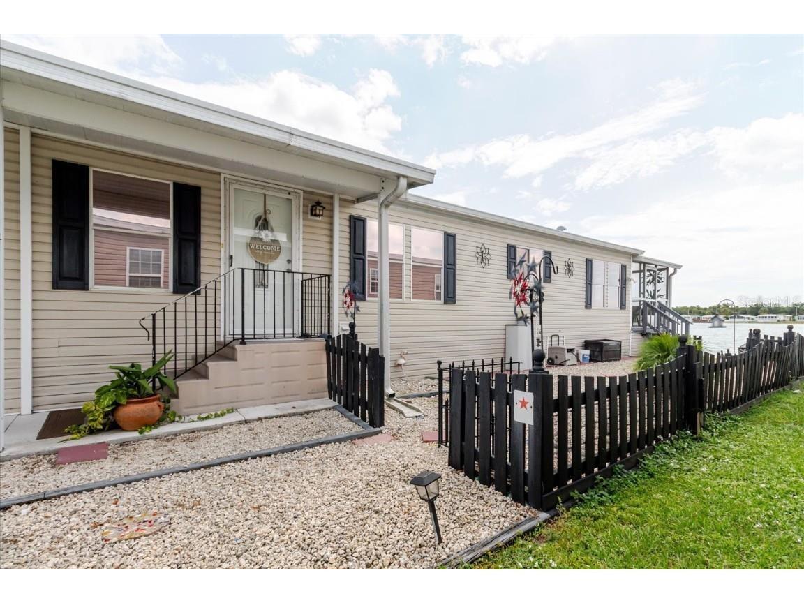 8446 Fantasia Park Way Riverview FL 33578 - LAKE FANTASIA TB8420222 image1