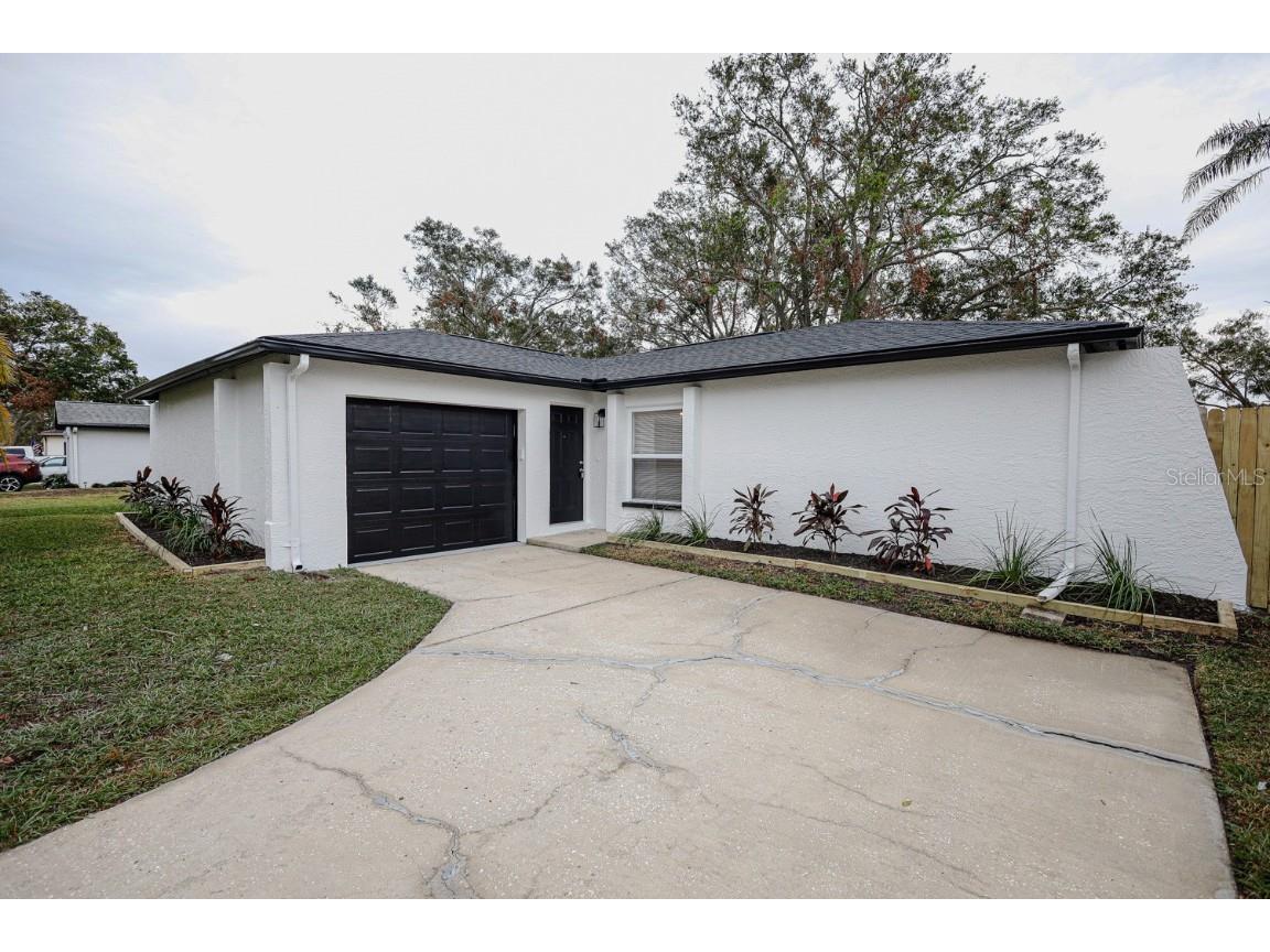 8446 Somerset Drive Largo FL 33773 TB8317889 image1