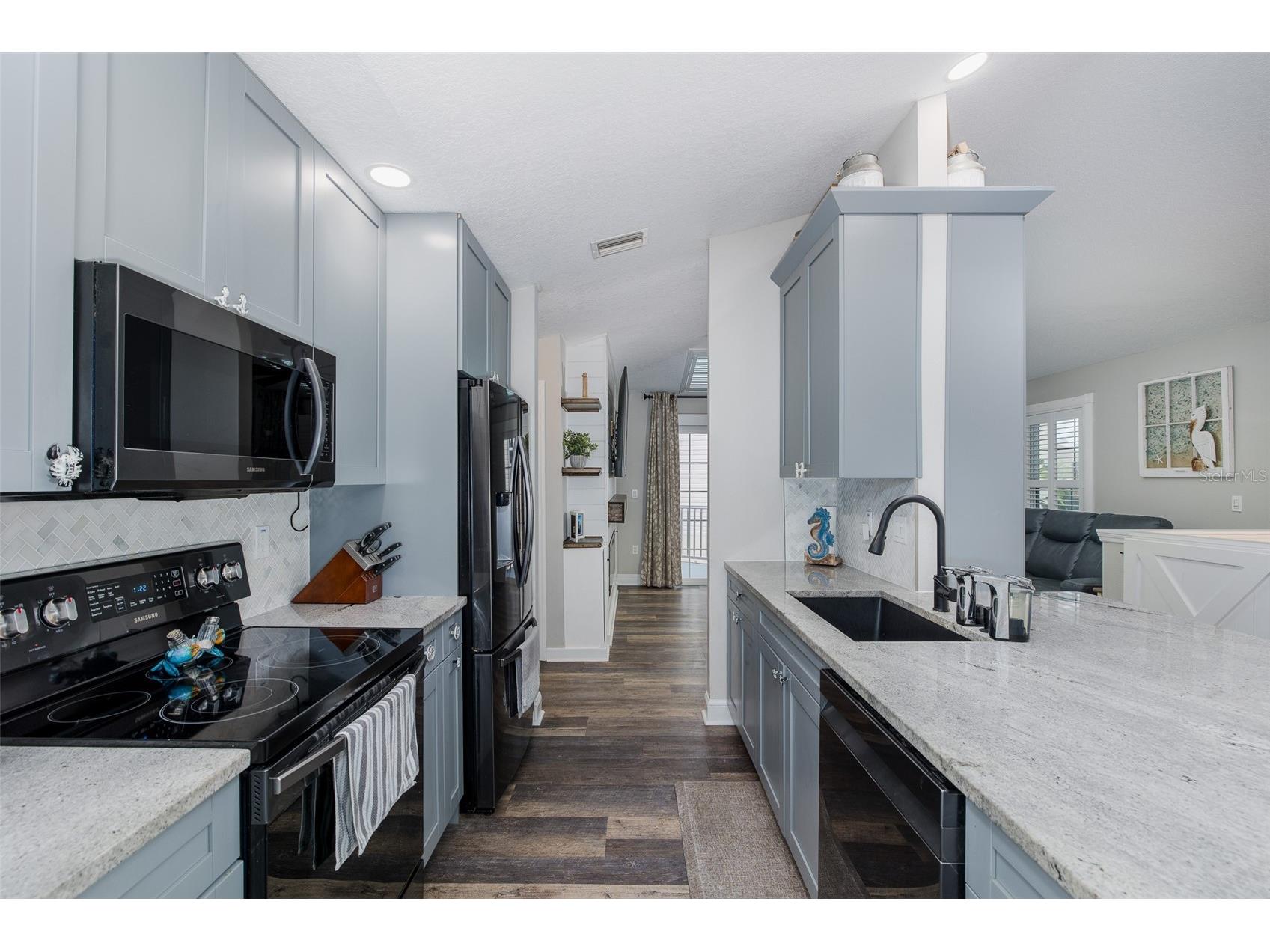 8447 Damen Lane Port Richey FL 34668 W7883465 image20