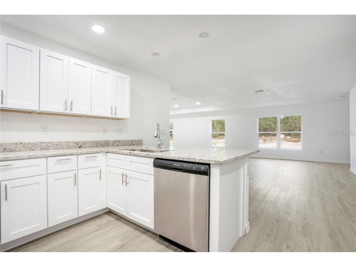 8448 Balm Street Weeki Wachee FL 34607 O6365014 image13