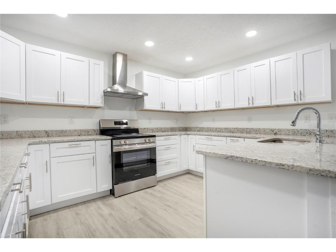 8448 Balm Street Weeki Wachee FL 34607 O6365014 image15