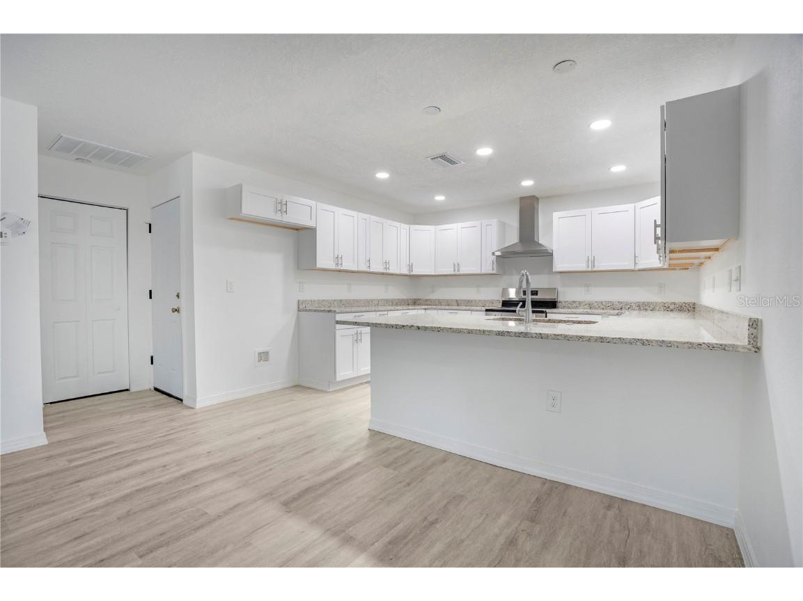 8448 Balm Street Weeki Wachee FL 34607 O6365014 image18