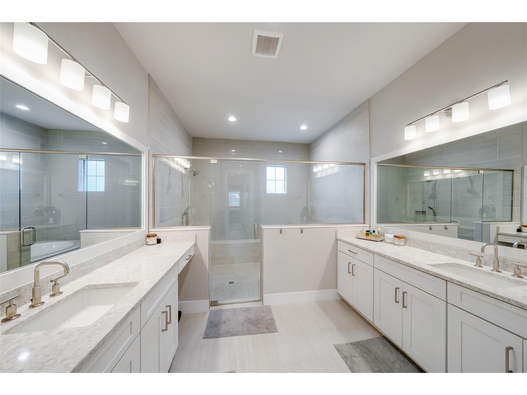 8448 Cane Bay Court Lakewood Ranch FL 34202 A4697708 image42