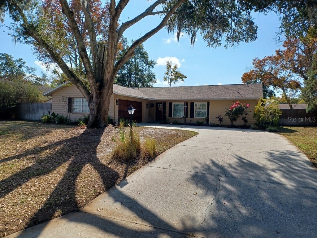 8448 Foxboro Lane Spring Hill FL 34608 W7882610 image1
