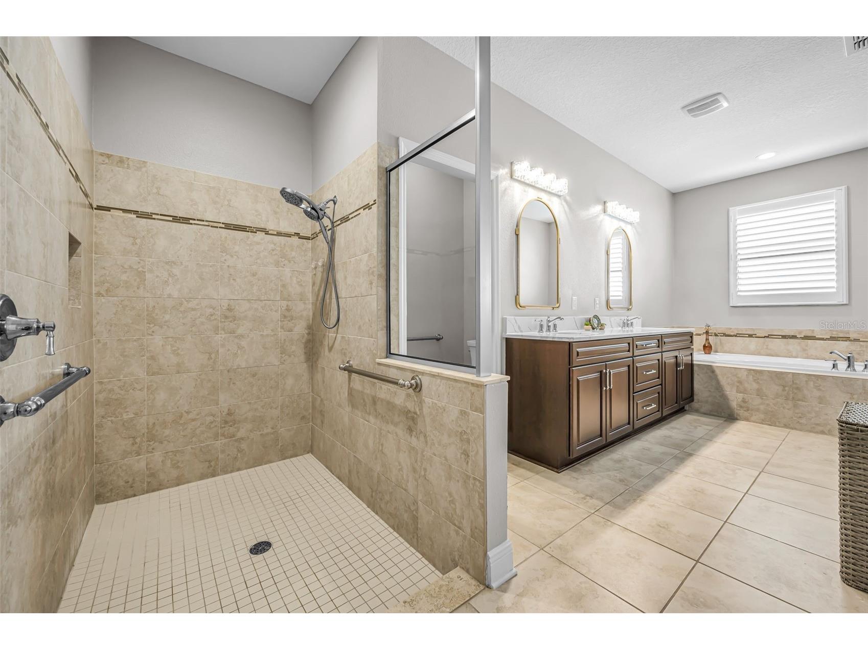 8449 Bluevine Sky Drive Land O Lakes FL 34637 TB8501048 image41