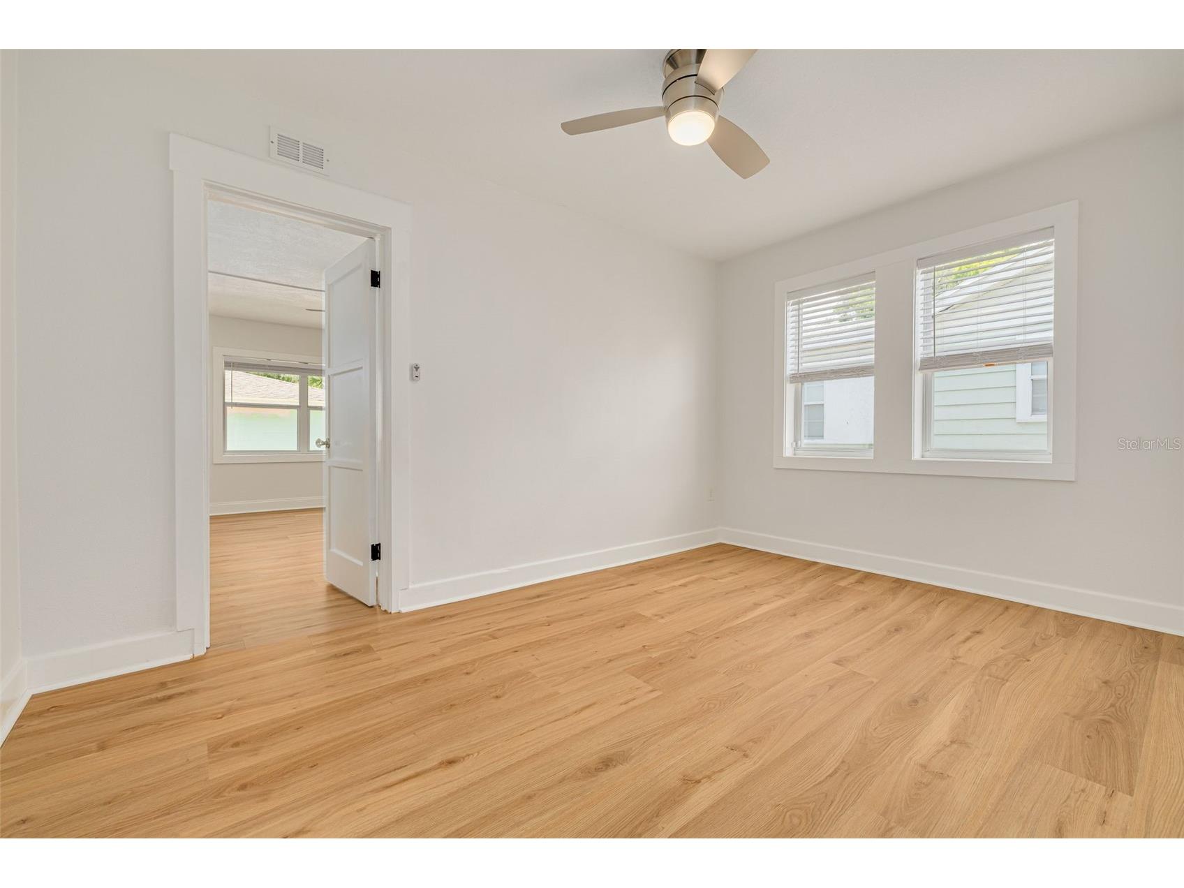 845 21st Avenue S Saint Petersburg FL 33705 TB8510256 image14