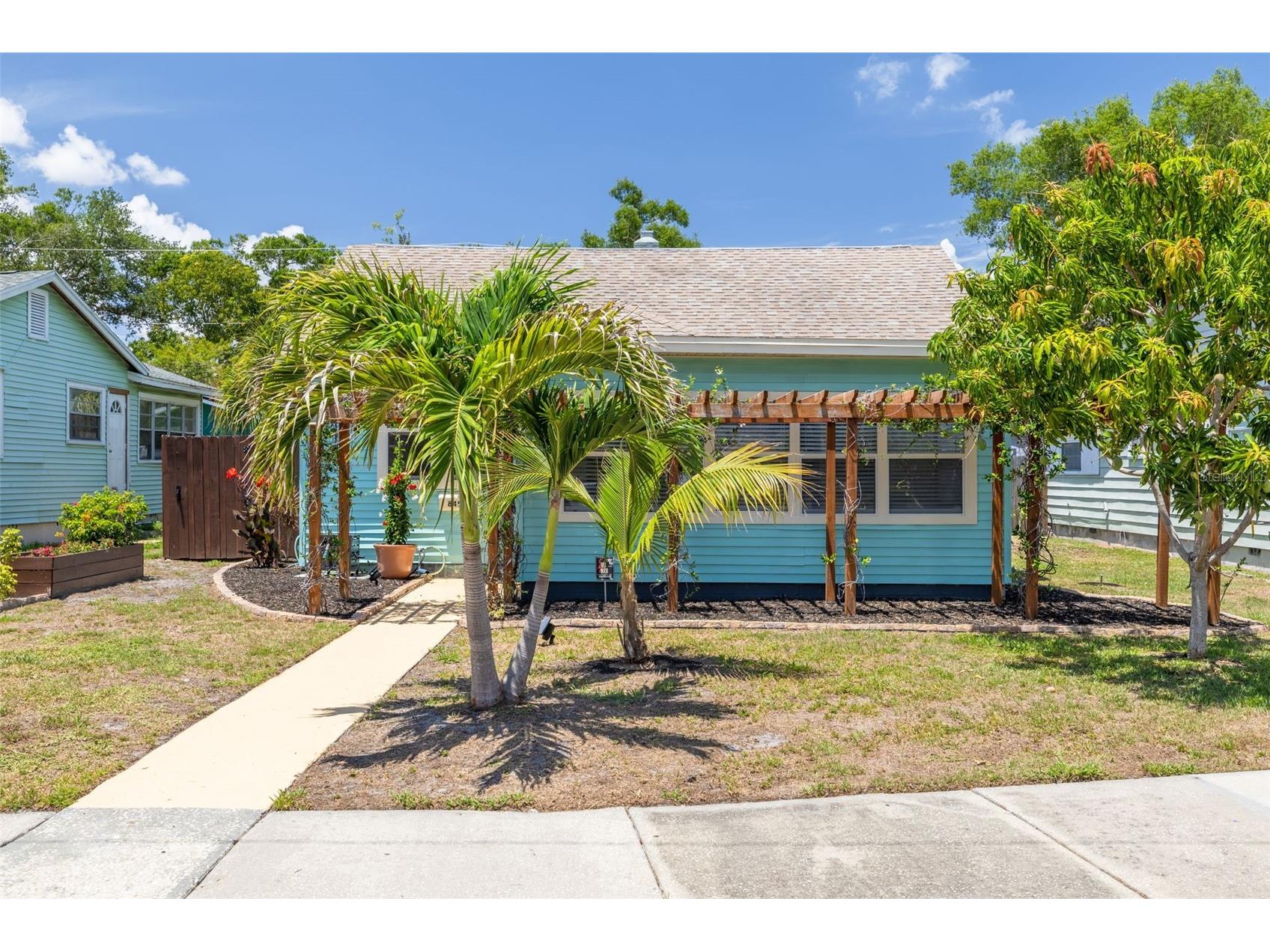 845 21st Avenue S Saint Petersburg FL 33705 TB8510256 image2