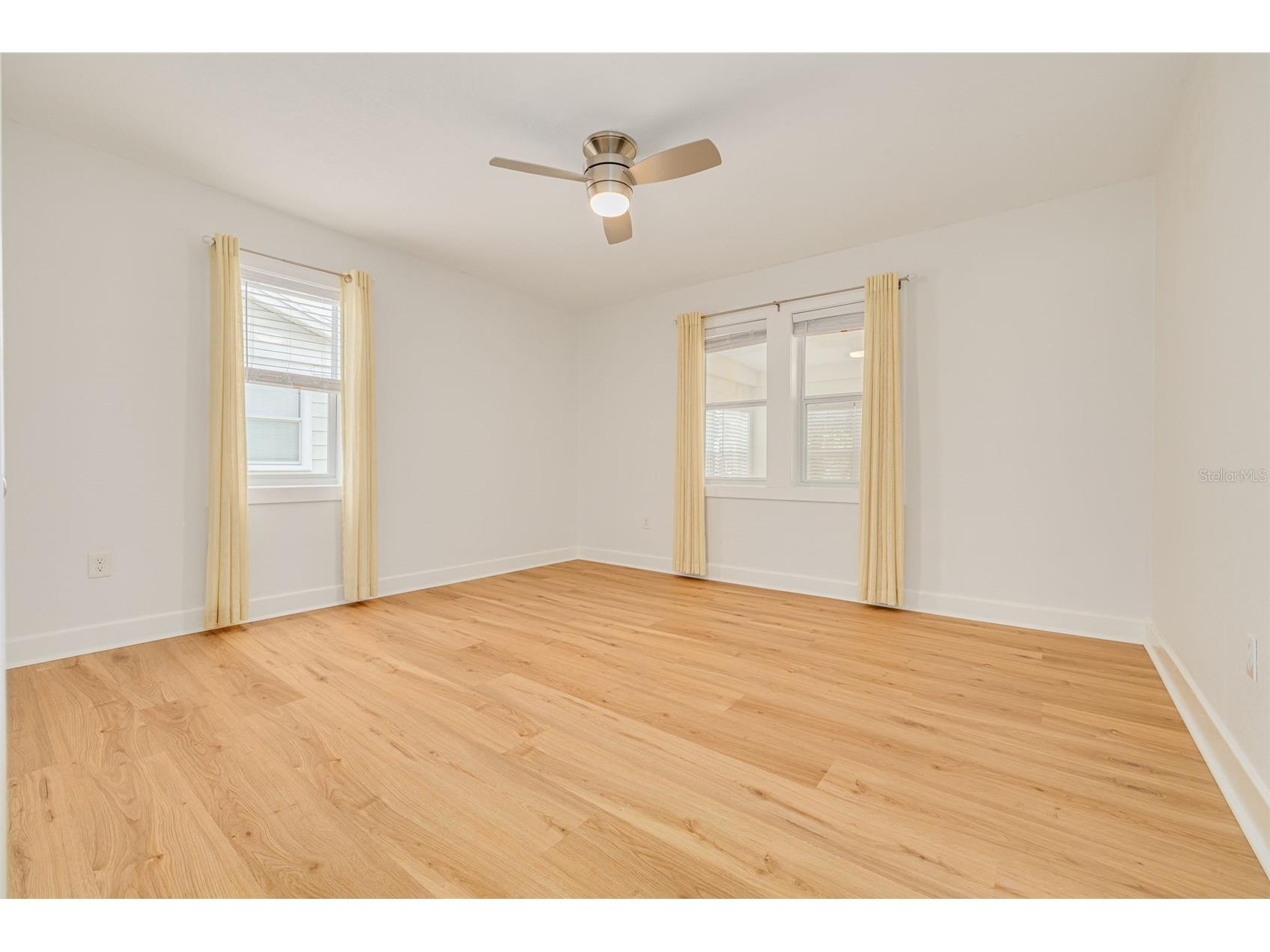845 21st Avenue S Saint Petersburg FL 33705 TB8510256 image22