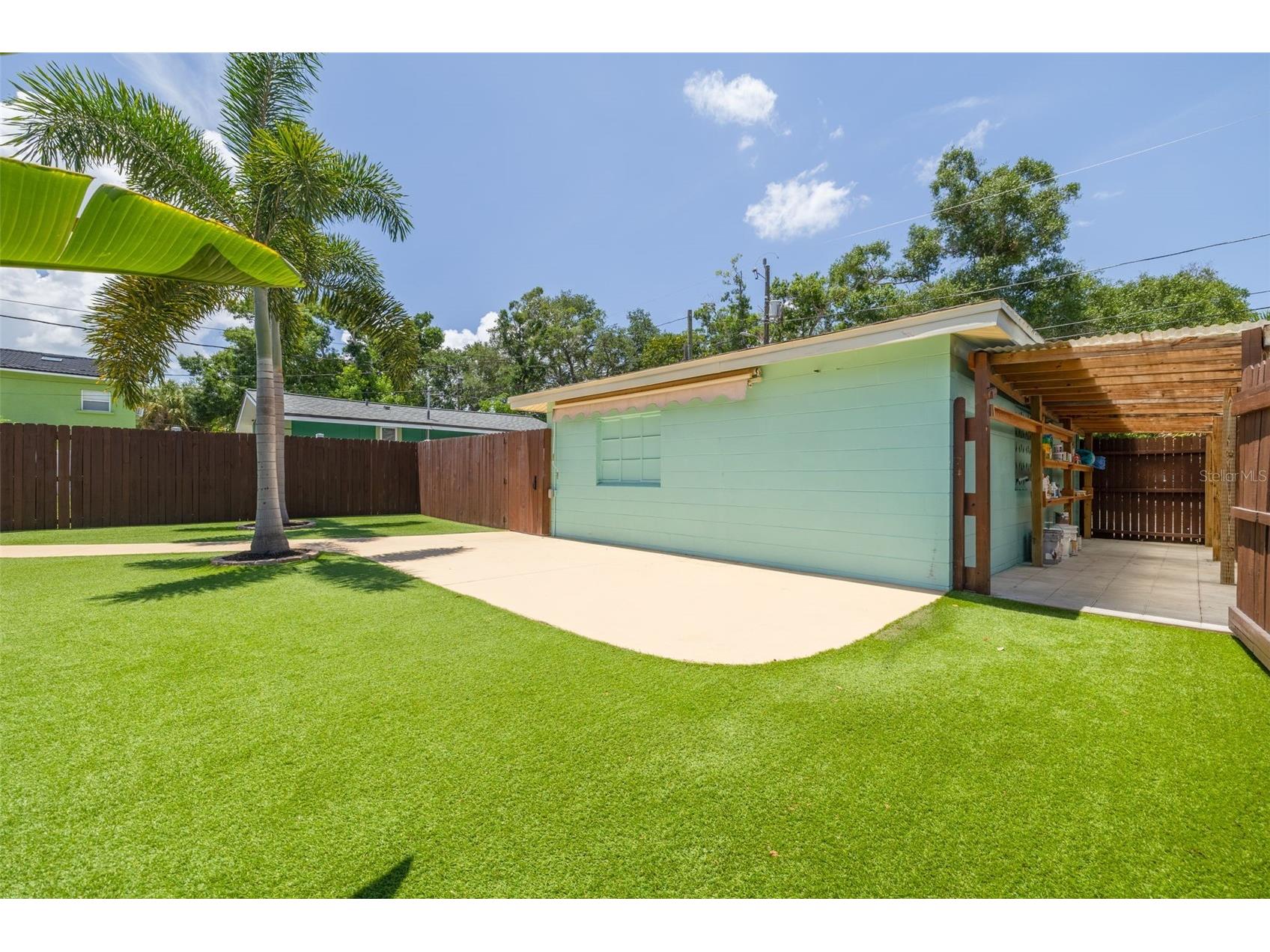 845 21st Avenue S Saint Petersburg FL 33705 TB8510256 image28