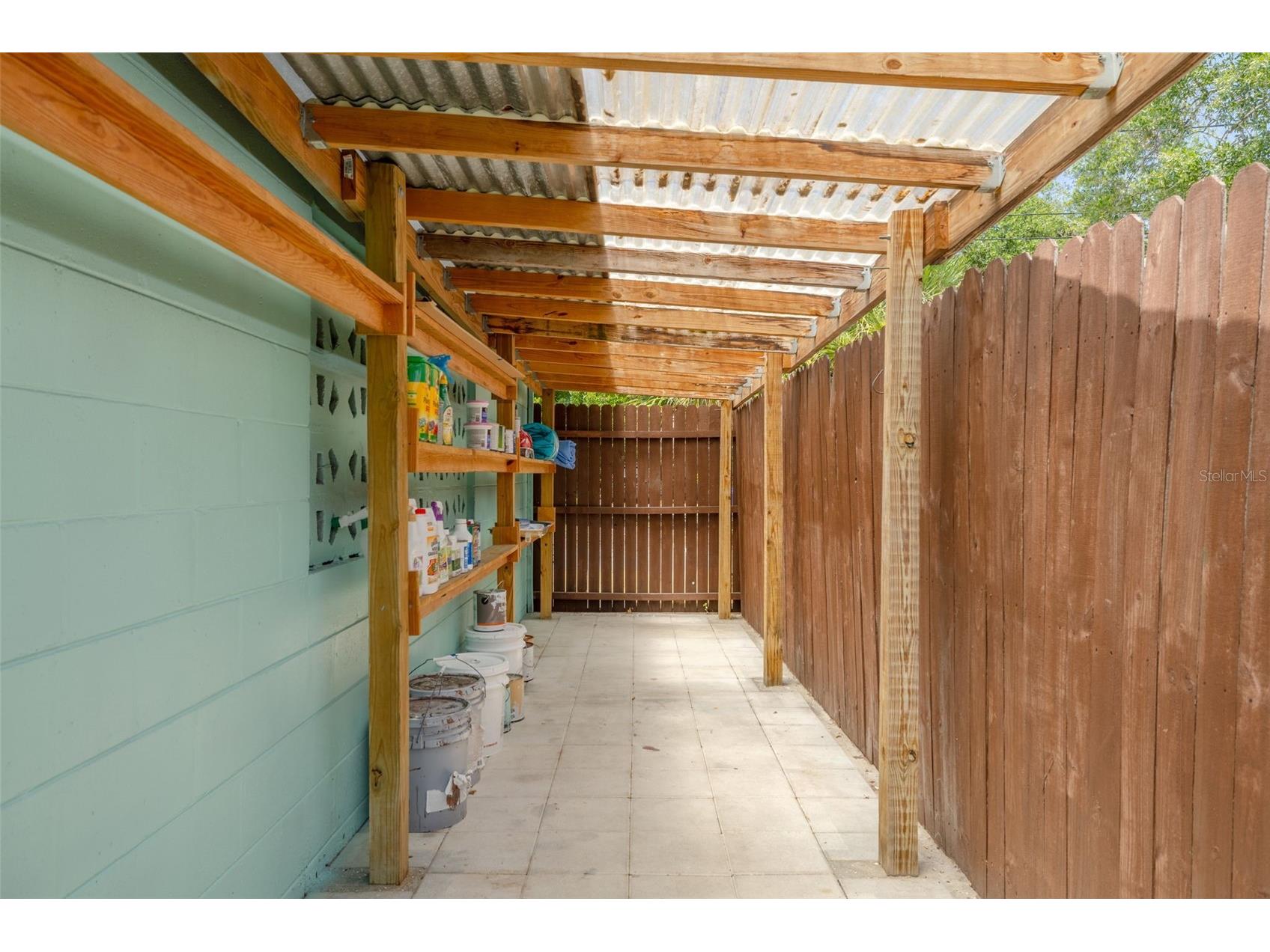 845 21st Avenue S Saint Petersburg FL 33705 TB8510256 image29