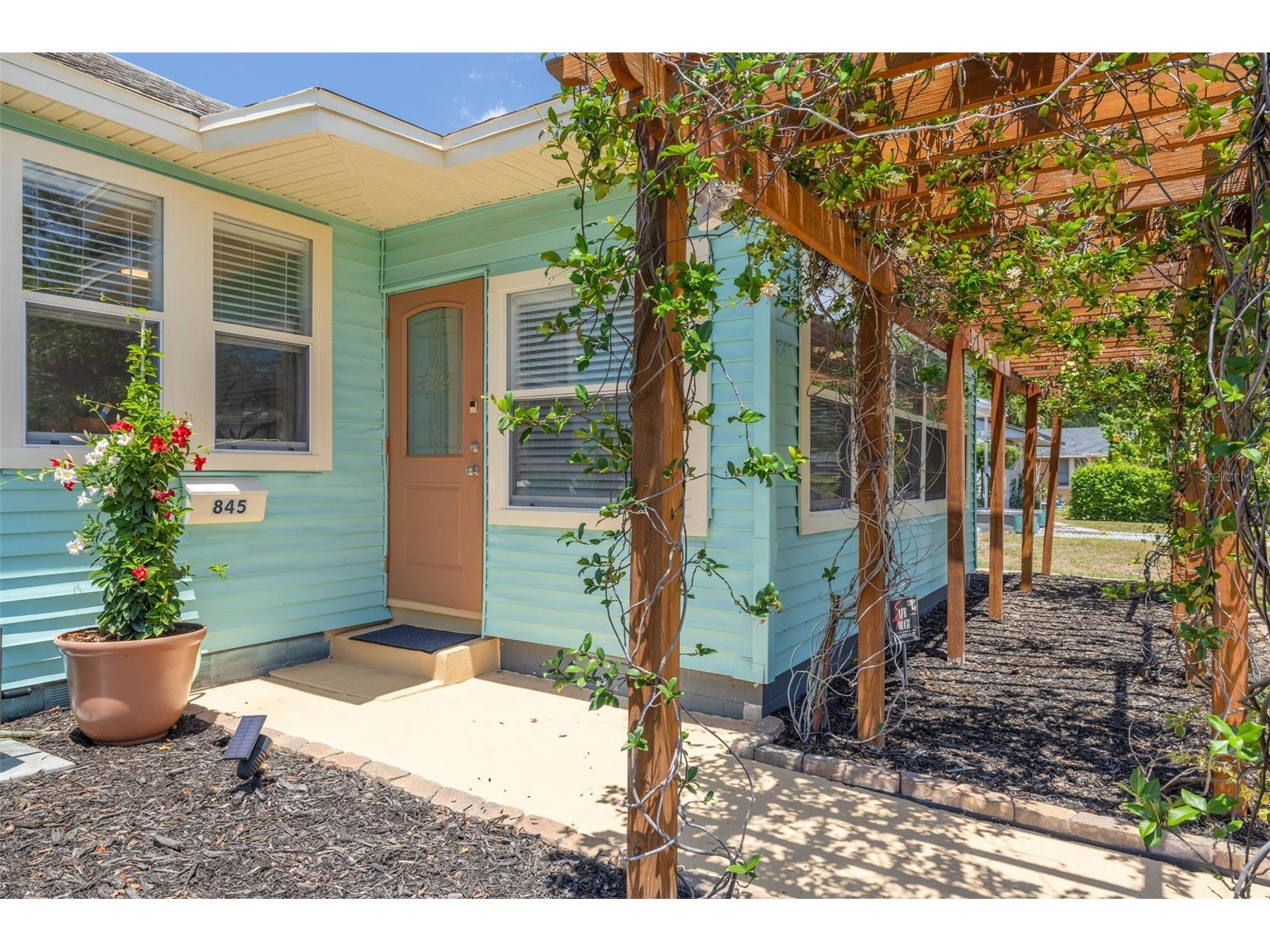 845 21st Avenue S Saint Petersburg FL 33705 TB8510256 image4