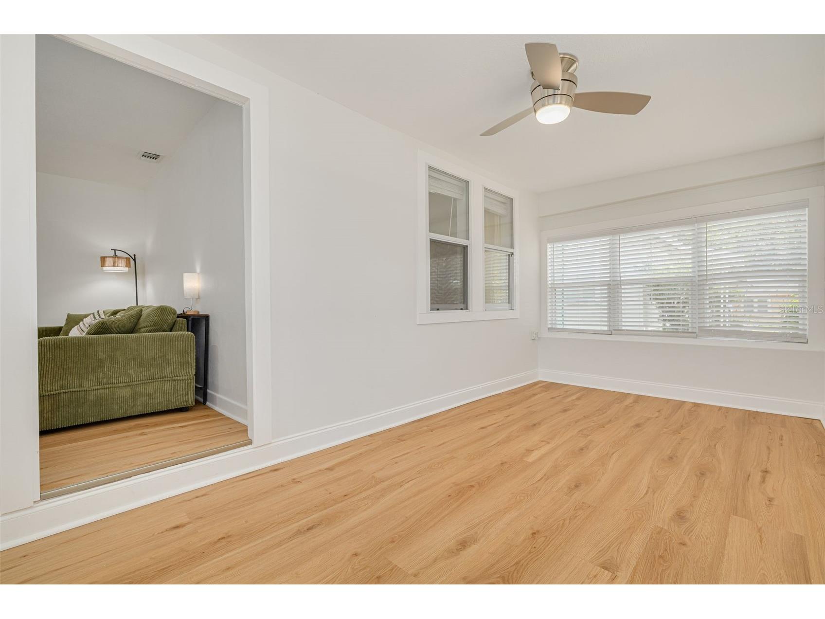 845 21st Avenue S Saint Petersburg FL 33705 TB8510256 image5