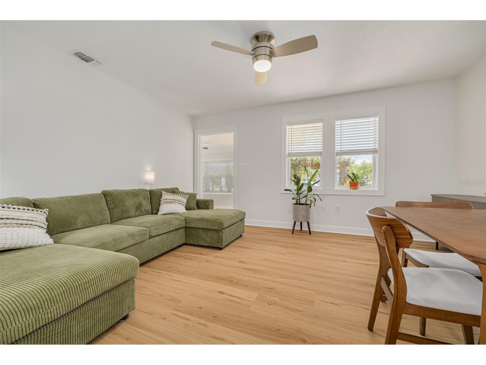 845 21st Avenue S Saint Petersburg FL 33705 TB8510256 image8