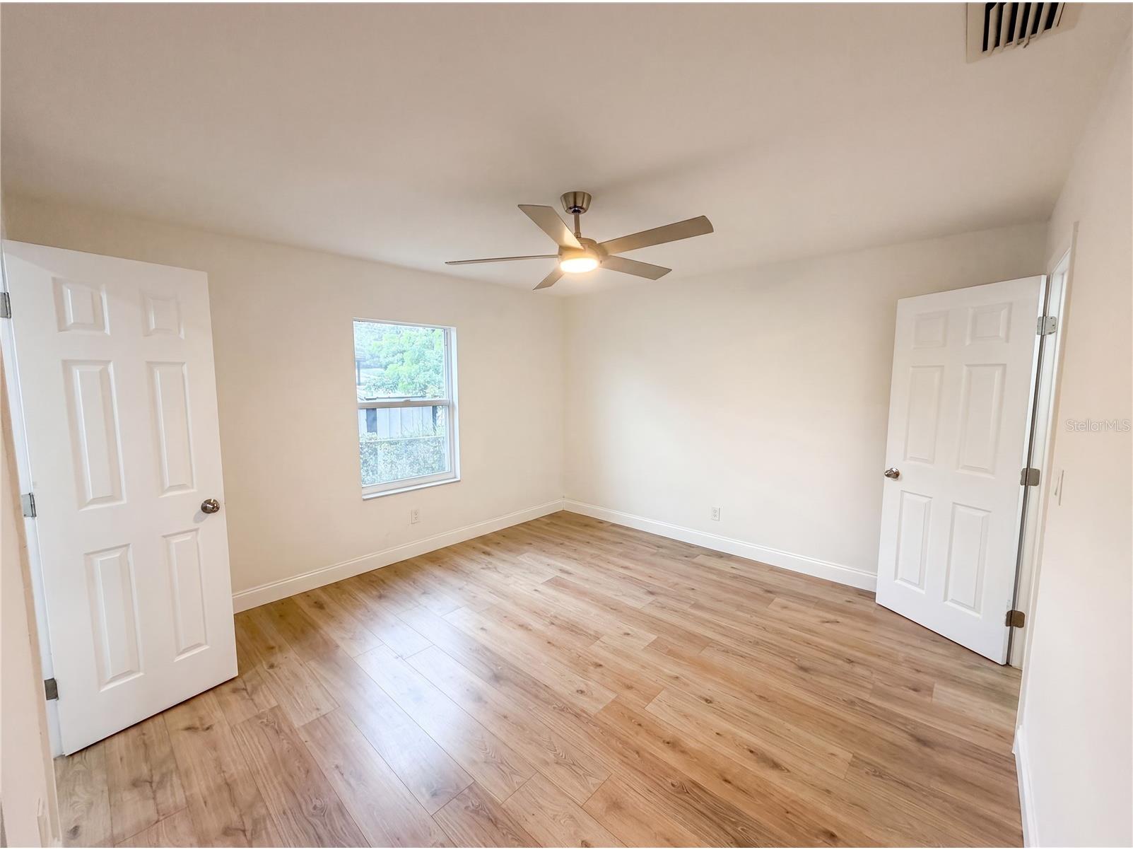 845 40th Avenue S Saint Petersburg FL 33705 O6414082 image15