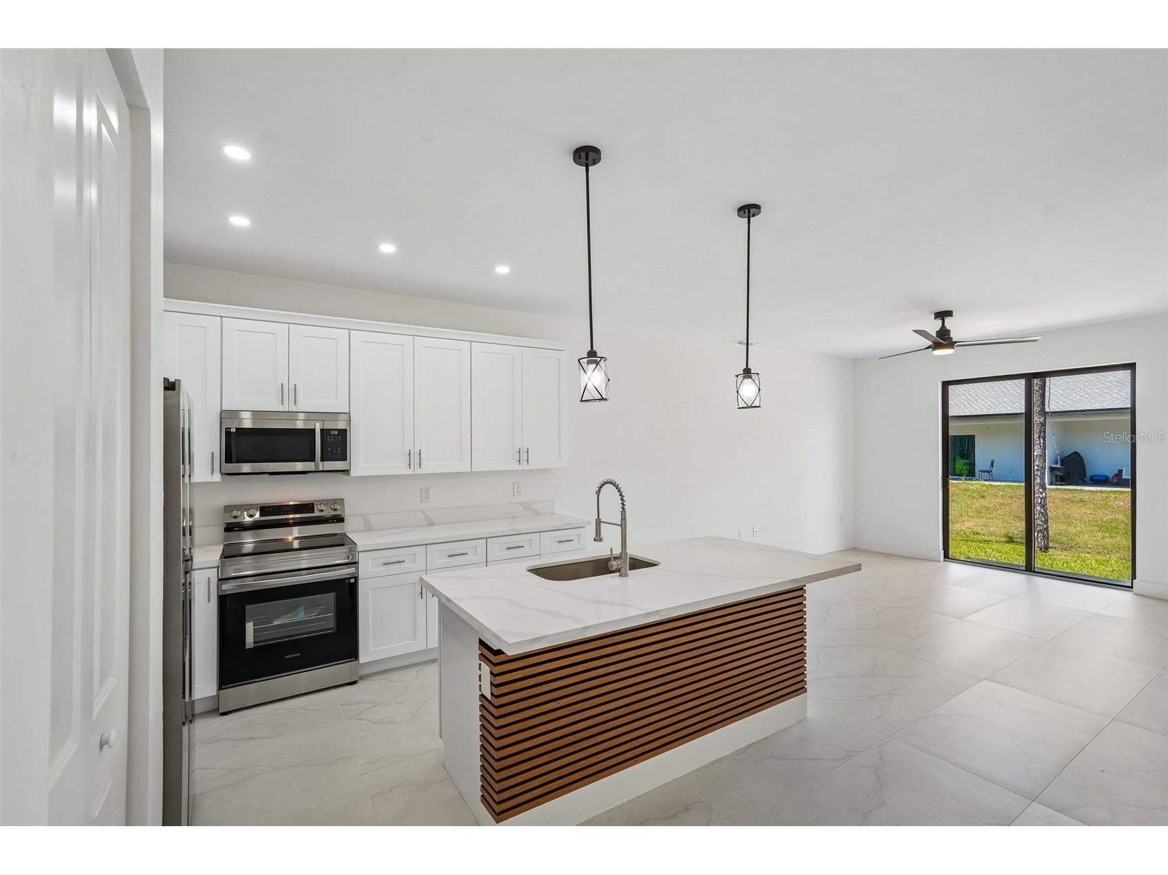 845/847 Meadow Road Lehigh Acres FL 33973 C7524552 image10