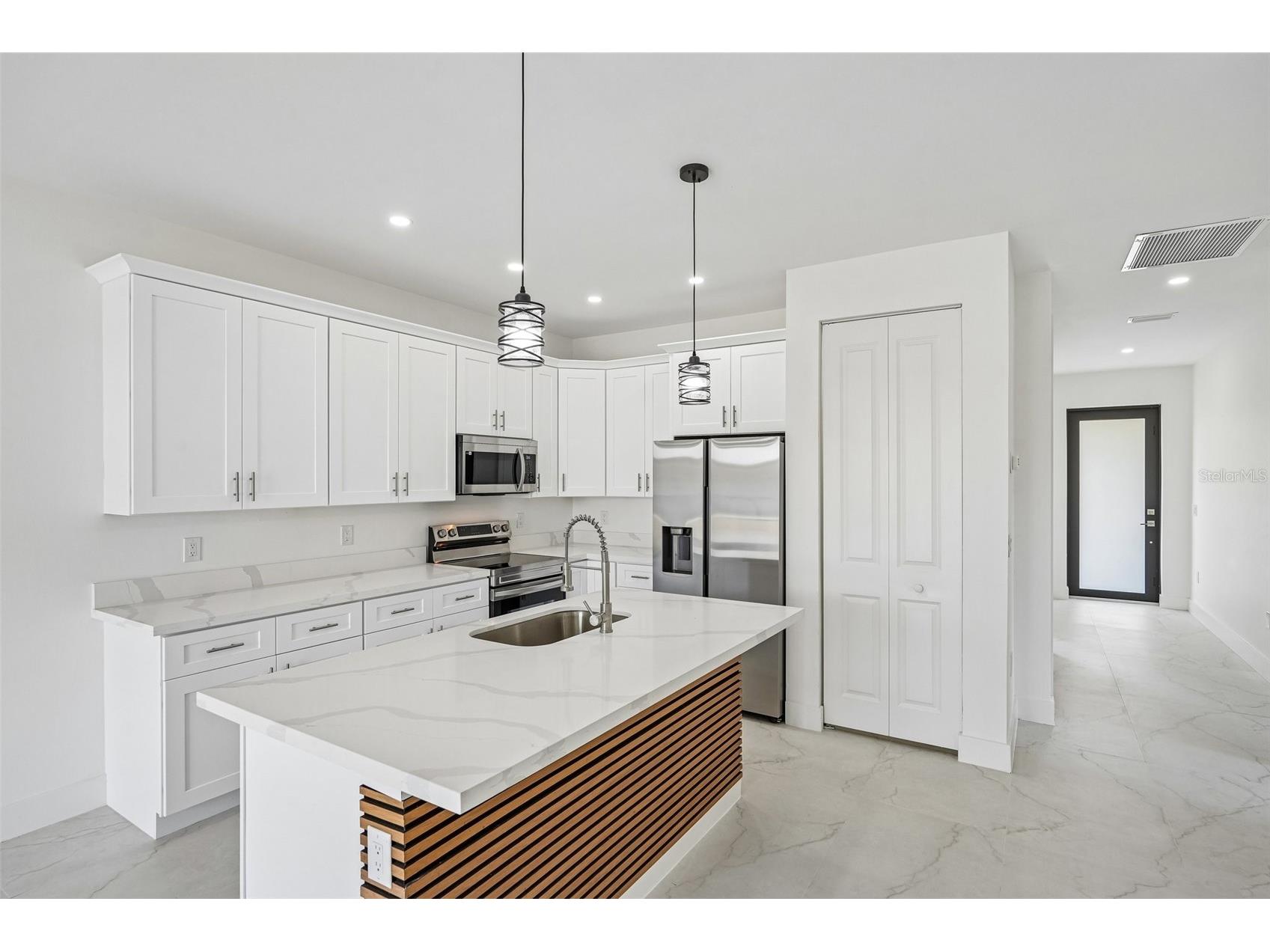 845/847 Meadow Road Lehigh Acres FL 33973 C7524552 image36