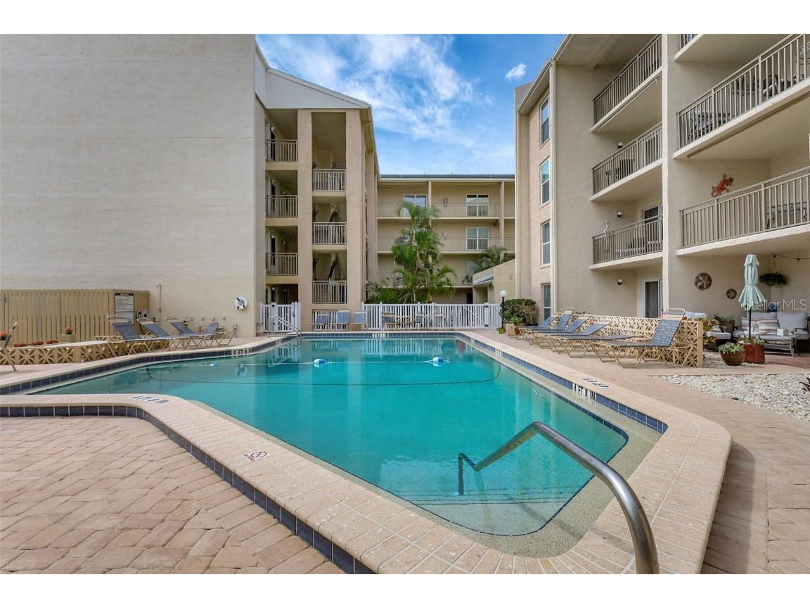 845 Benjamin Franklin Drive #101 Sarasota FL 34236 A4649340 image11