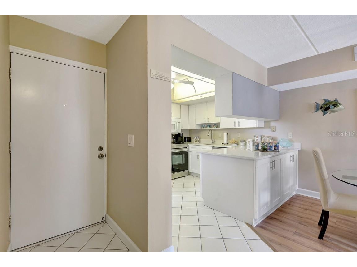 845 Benjamin Franklin Drive #101 Sarasota FL 34236 A4649340 image31