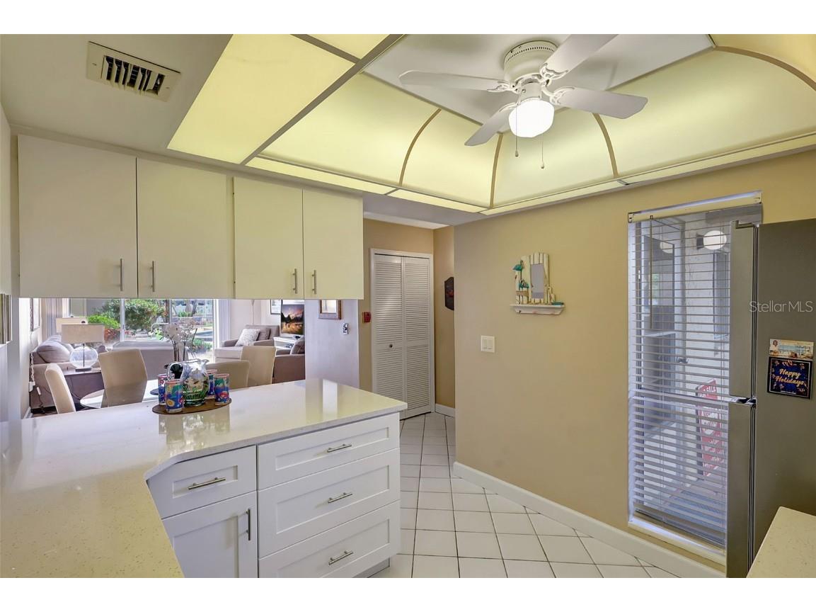 845 Benjamin Franklin Drive #101 Sarasota FL 34236 A4649340 image33