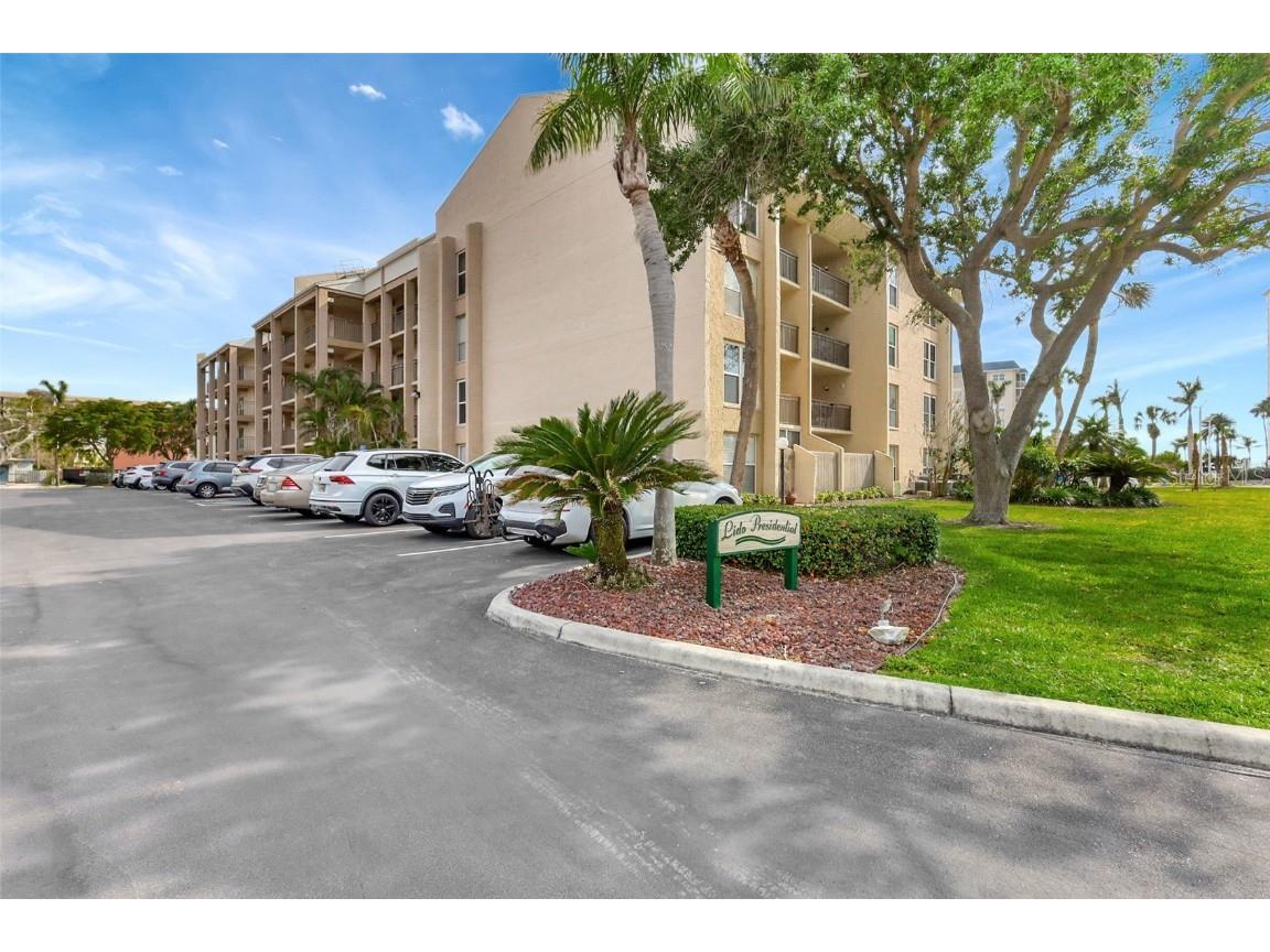 845 Benjamin Franklin Drive #101 Sarasota FL 34236 A4649340 image5