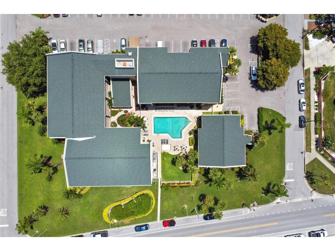 845 Benjamin Franklin Drive #101 Sarasota FL 34236 A4649340 image61