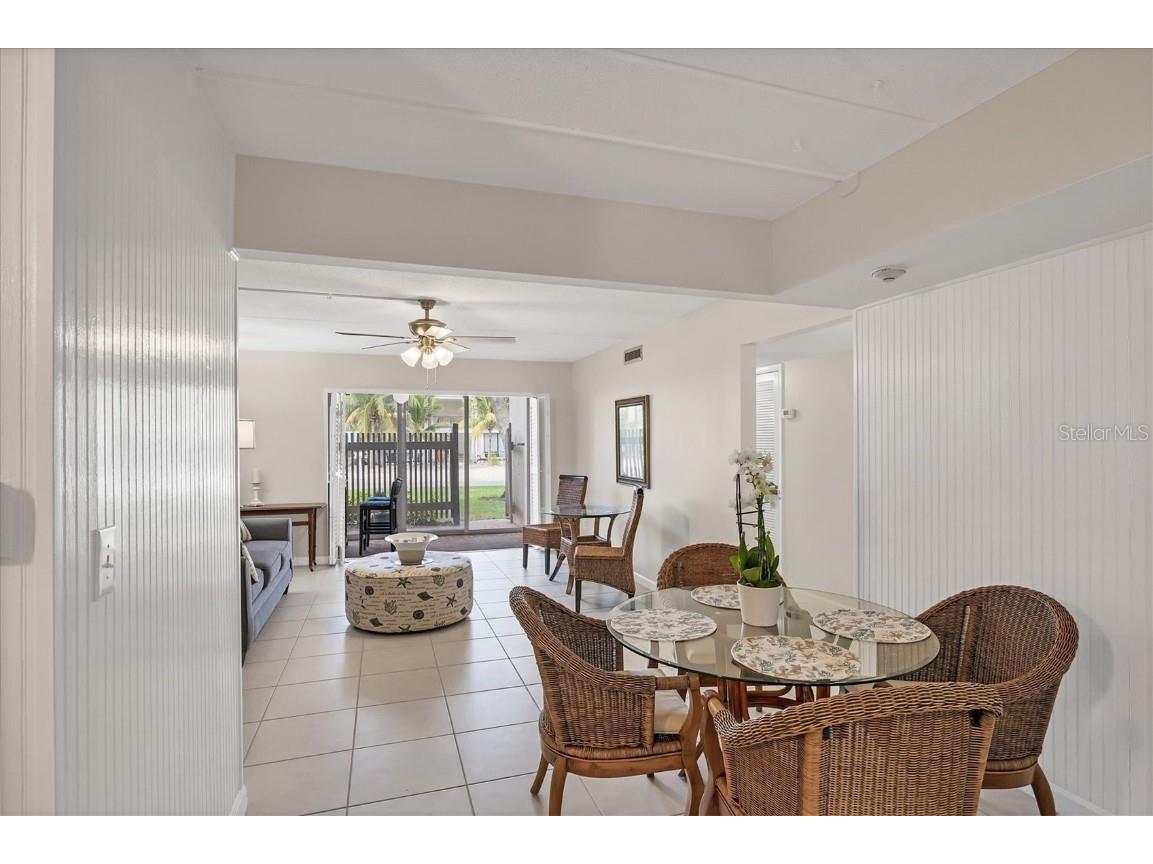 845 Benjamin Franklin Drive #104 Sarasota FL 34236 - GULF OF AMERICA A4671905 image12