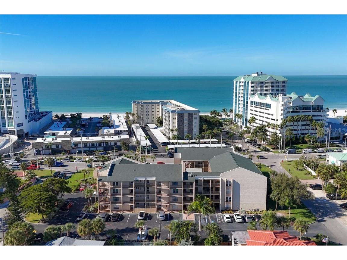 845 Benjamin Franklin Drive #104 Sarasota FL 34236 - GULF OF AMERICA A4671905 image18