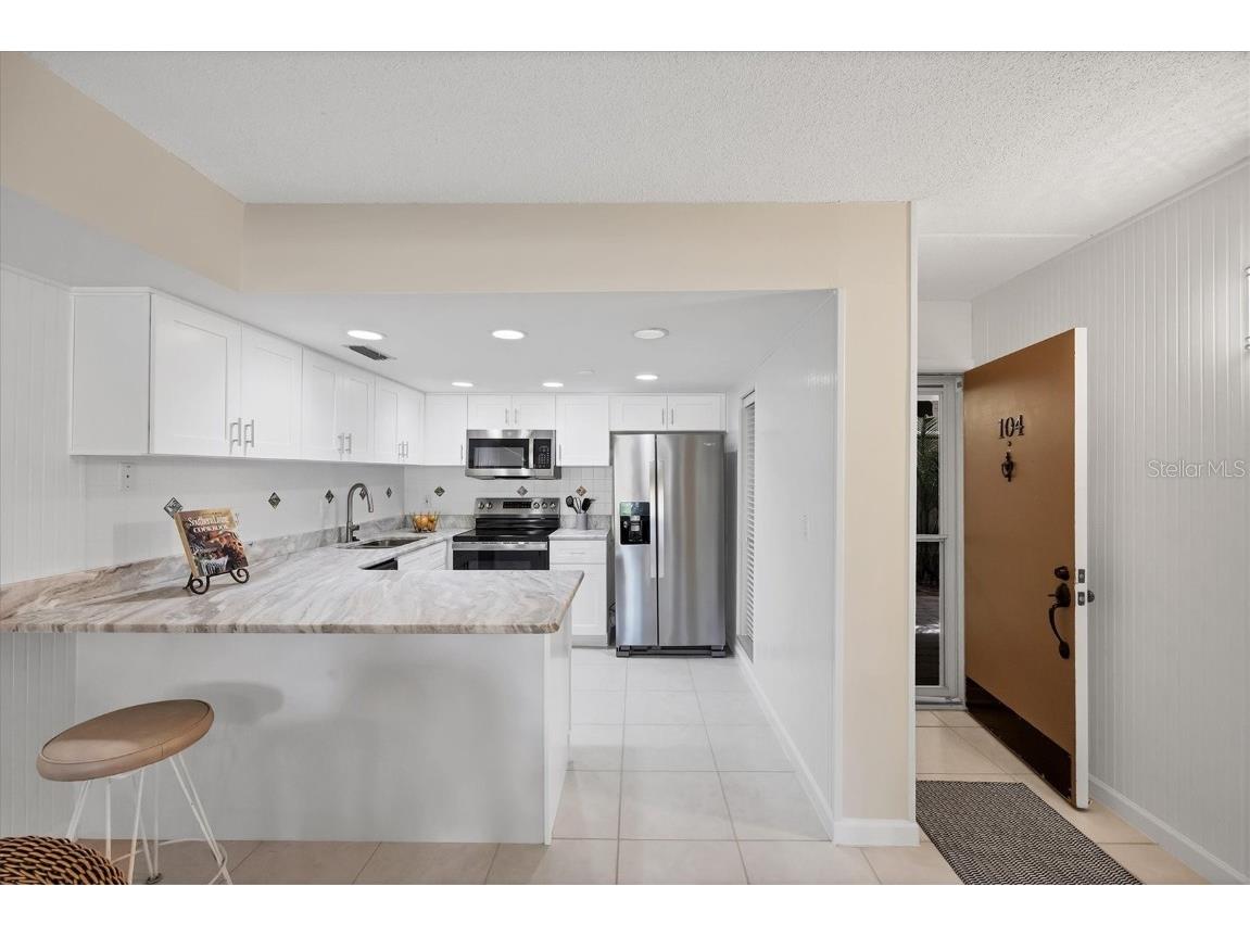 845 Benjamin Franklin Drive #104 Sarasota FL 34236 - GULF OF AMERICA A4671905 image22