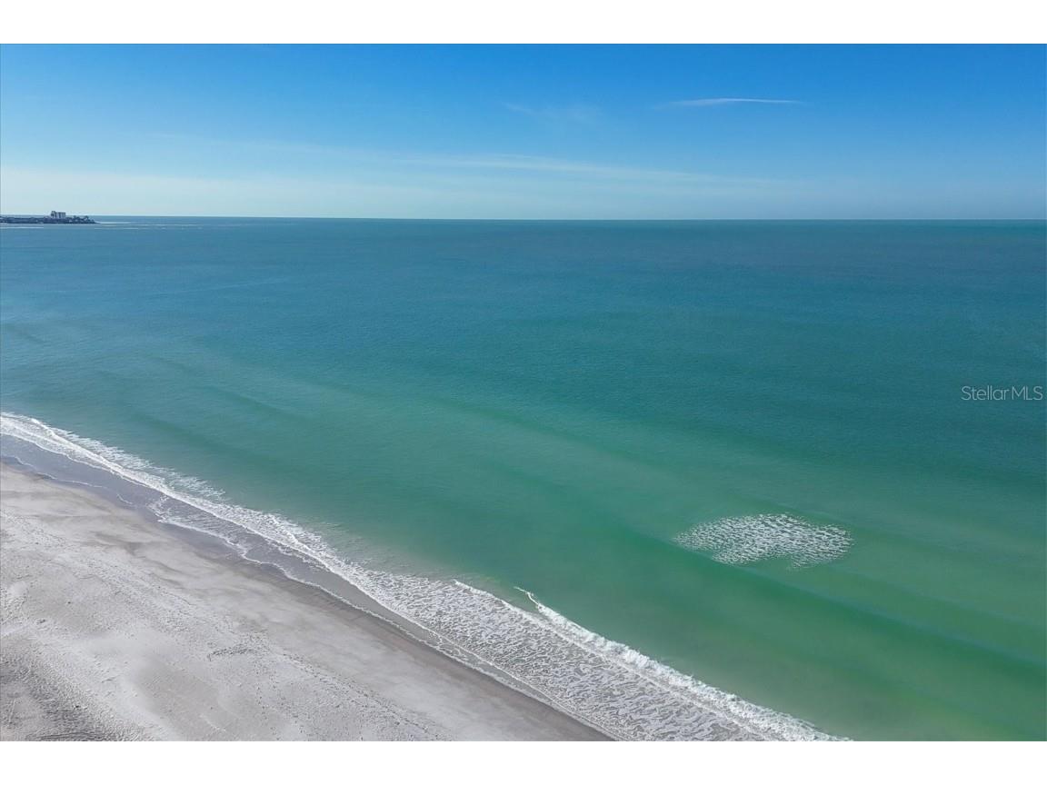 845 Benjamin Franklin Drive #104 Sarasota FL 34236 - GULF OF AMERICA A4671905 image38