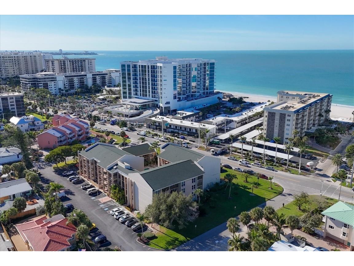 845 Benjamin Franklin Drive #104 Sarasota FL 34236 - GULF OF AMERICA A4671905 image7