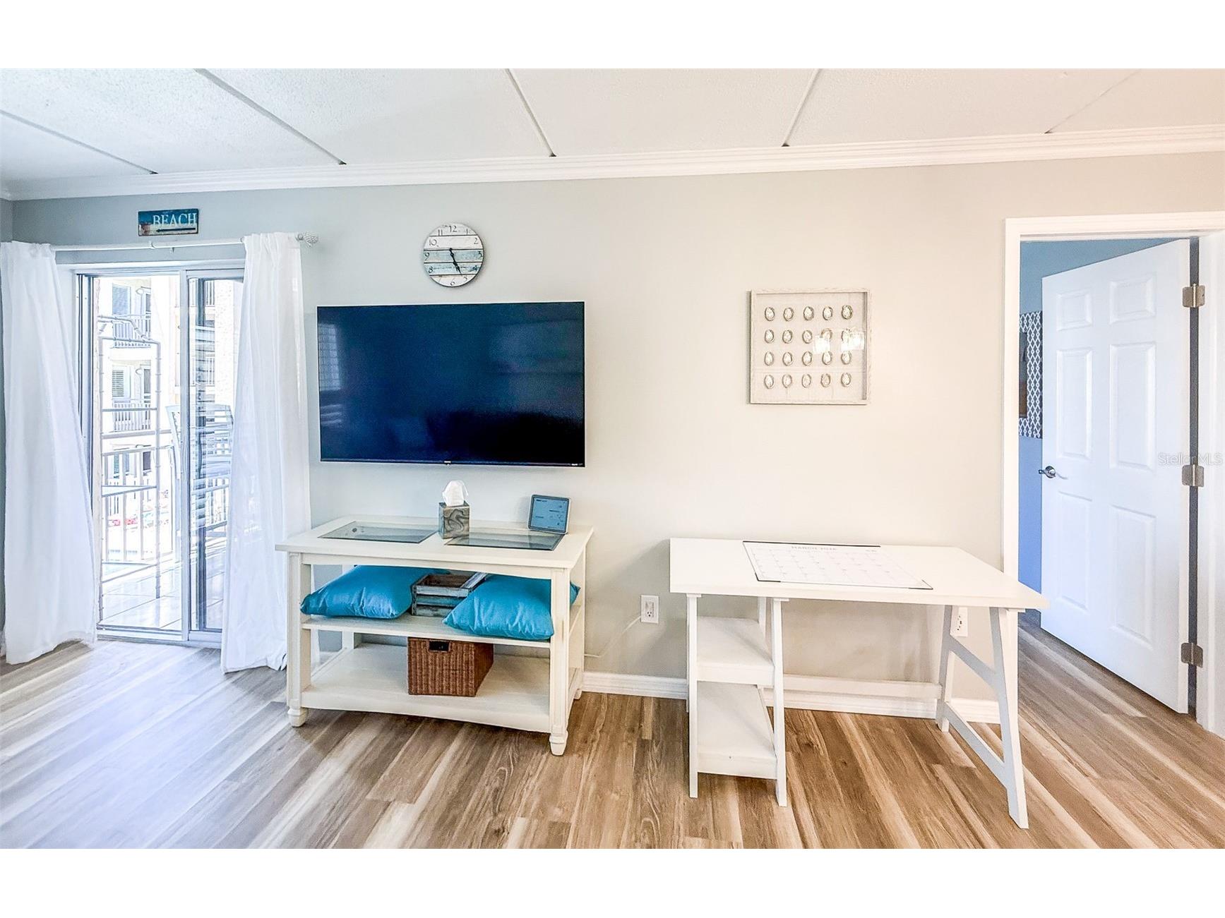 845 Benjamin Franklin Drive #202 Sarasota FL 34236 A4687934 image18